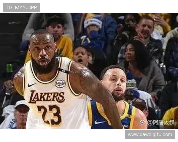 NBA湖人对开拓者11月4日焦点大战全程完整版精彩集锦深度回顾