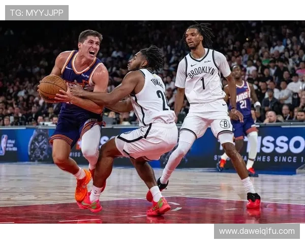 篮网逆转战胜太阳末节发力泰瑞斯马丁罚球锁定胜局